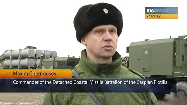 Russian Soldiers Deploy Coastal Missile System
