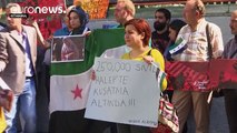 Protestos da Turquia à Argentina contra Bashar al-Assad e a intervenção russa na Síria