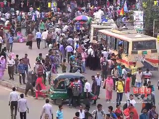 পর্যাপ্ত গণপরিবহনের অভাবে ভোগান্তিতে নগরবাসী