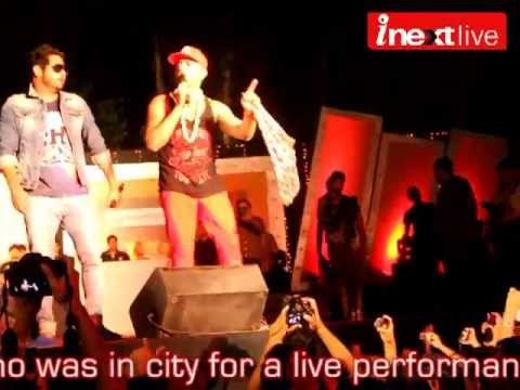 Dehradun girls go mad after Honey Singh