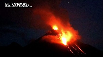 El aumento de la actividad del Volcán de Colima, en el oeste de México, ha obligado a la evacuación de tres comunidades