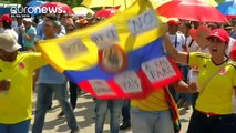 Kolombiya'da tarihi referandum öncesi nefesler tutuldu