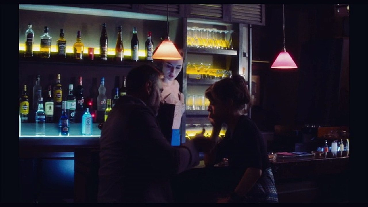 TIREZ LA LANGUE, MADEMOISELLE - Bande-annonce