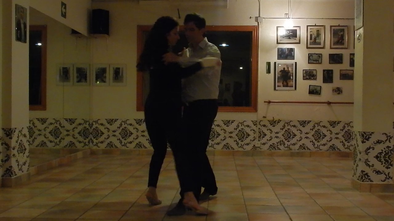 Tango inter