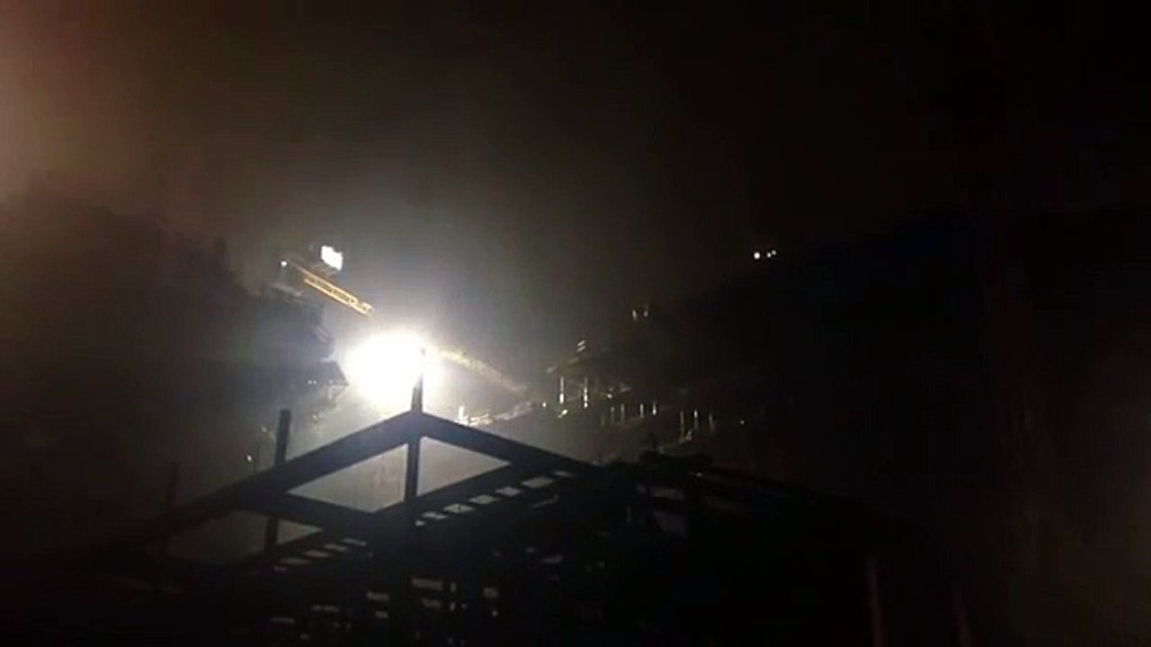 Building hanté bien flippant qui siffle la nuit!