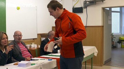 رفراندوم دولت راستگرای مجارستان علیه مهاجران و تصمیم اتحادیه اروپا برگزار شد