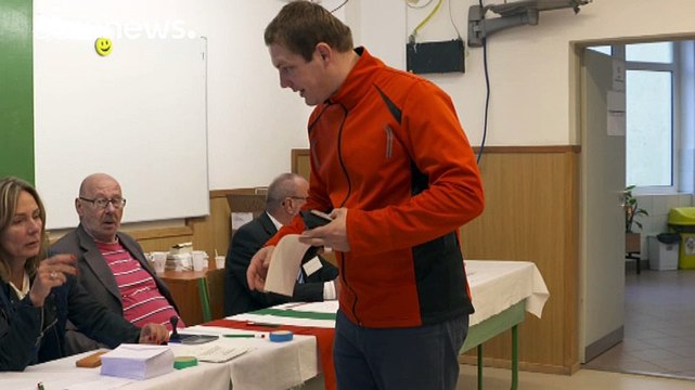 Угорці голосують щодо ЄС-квот із розміщення біженців