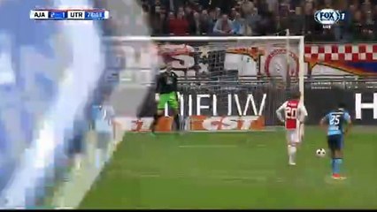 Goal Schone L. (Penalty) Ajax 2-1 Utrecht 2.10.2016