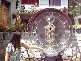 Viaç te val dal timp - Orloi a bascule