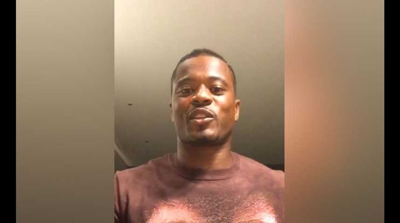 Patrice Evra fait des blagues en trois langues sur Instagram