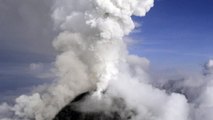 Amplían seguridad por actividad de volcán de Colima en México