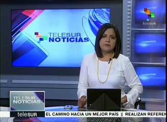 Policías franceses reprimen march en favor de migrantes en Calais