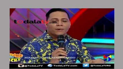 Staff de "Dando Candela" y las farandulas en Divertido- video