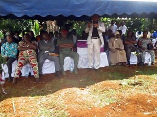 Bureau Lumière:Allocution du sous-préfet de Bafoussam I