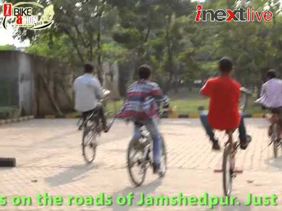 Cycling ke stuntbaaz