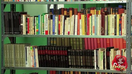 FARTING IN LIBRARY PRANK