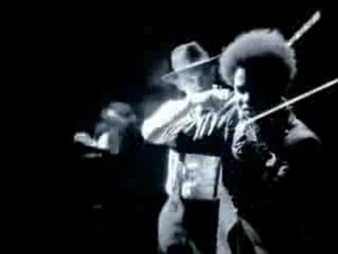 Emporio-Armani-Diamonds-Commercial-Featuring-Beyonce