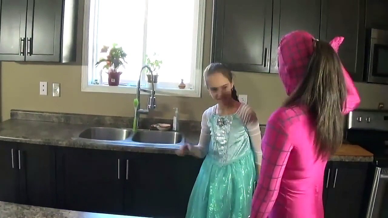 SCORPION ATTACKS SPIDERGIRL