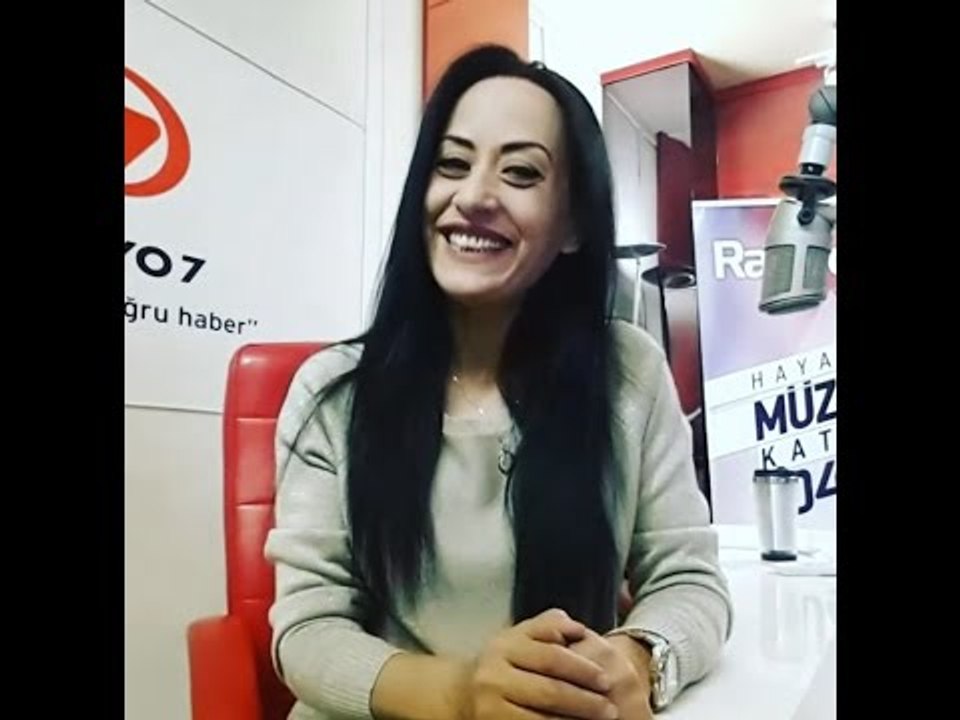 Venhar SAĞIROĞLU İle Her Telden Ebruli Radyo7'de Şimdi Yayında