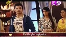 Kasam Tere Pyaar Ki - Malaika Ko Pakadne aayi Police - 3rd Oct 2016 News -