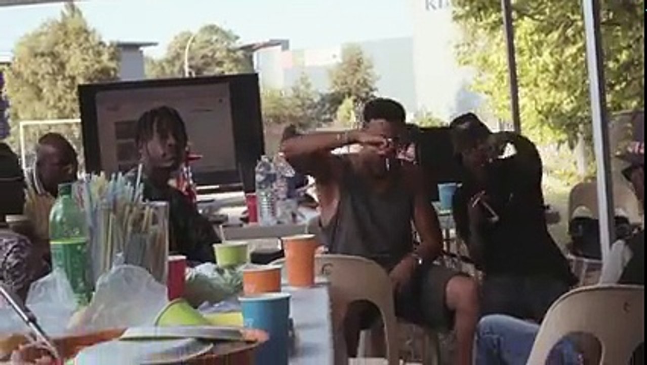 Houssein - Ghetto Love ( feat Guizmo )