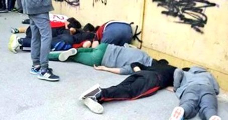 Eskişehirli Taraftarlar, Boluspor Maçını Duvar Deliklerinden İzledi