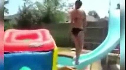 handset man & chainsaw man's scream of human centipede