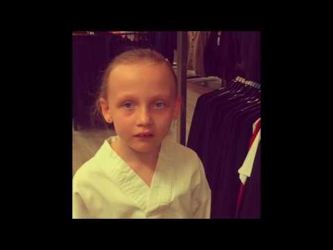 Young Girl Questions Gendering of Kids Clothes