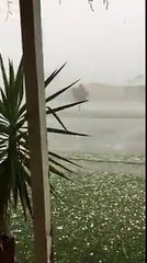 Orage de grêle impressionnant en Australie!