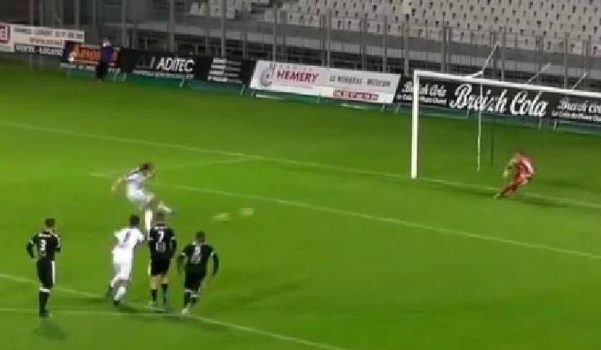 Futbol sahalarında böyle penaltı görülmedi