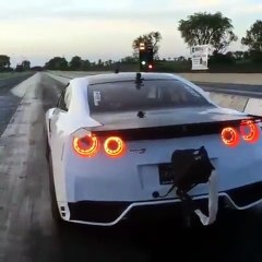 Nissan GTR Fire on track