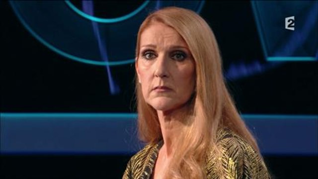 Emue, Céline Dion fond en larmes dans Le Grand Show