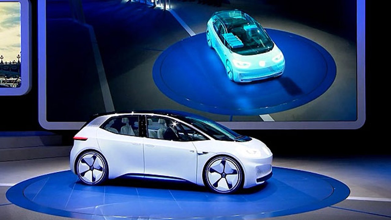 VW auf dem Pariser Autosalon 2016