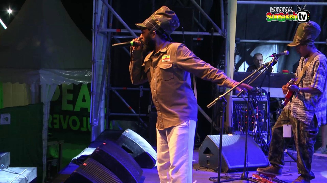 RUBERA ROOTS BAND live @ Showcase Stage 2016