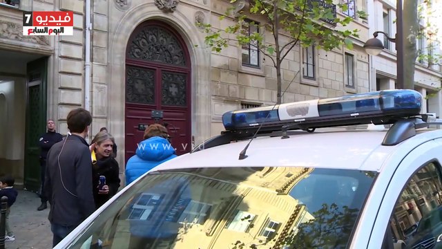بالفيديو.. الشرطة الفرنسية تمشط محيط فندق باريس عقب سرقة كاردشيان