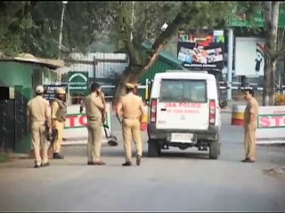 কাশ্মীরে সেনা ক্যাম্পে হামলাকারীদের খোঁজে ভারতীয় বাহিনীর সাঁড়াশি অভিযান