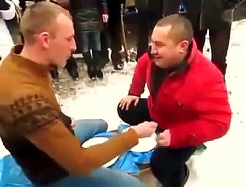 Driving bus with black back sided plate (Funny Videos)