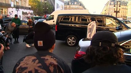 Kardashian robbery shocks Paris Fashion Week celebrities
