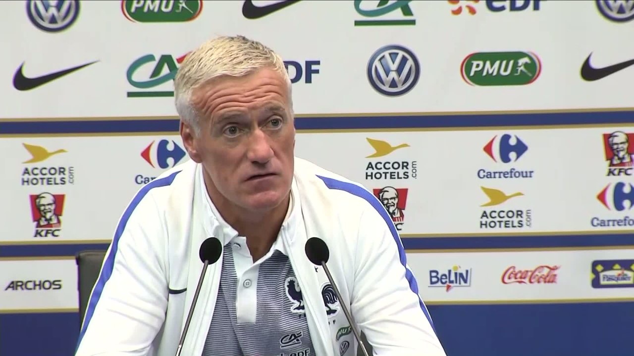 Foot - CM 2018 (Q) - Bleus : Deschamps «Evra reste toujours compétitif»