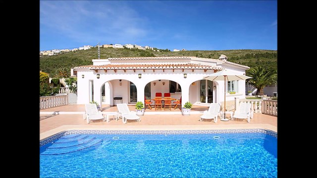 For rent summer house Sampaquita with private pool in Spain Costa Blanca Moraira. Visite our site: sampaquita.com