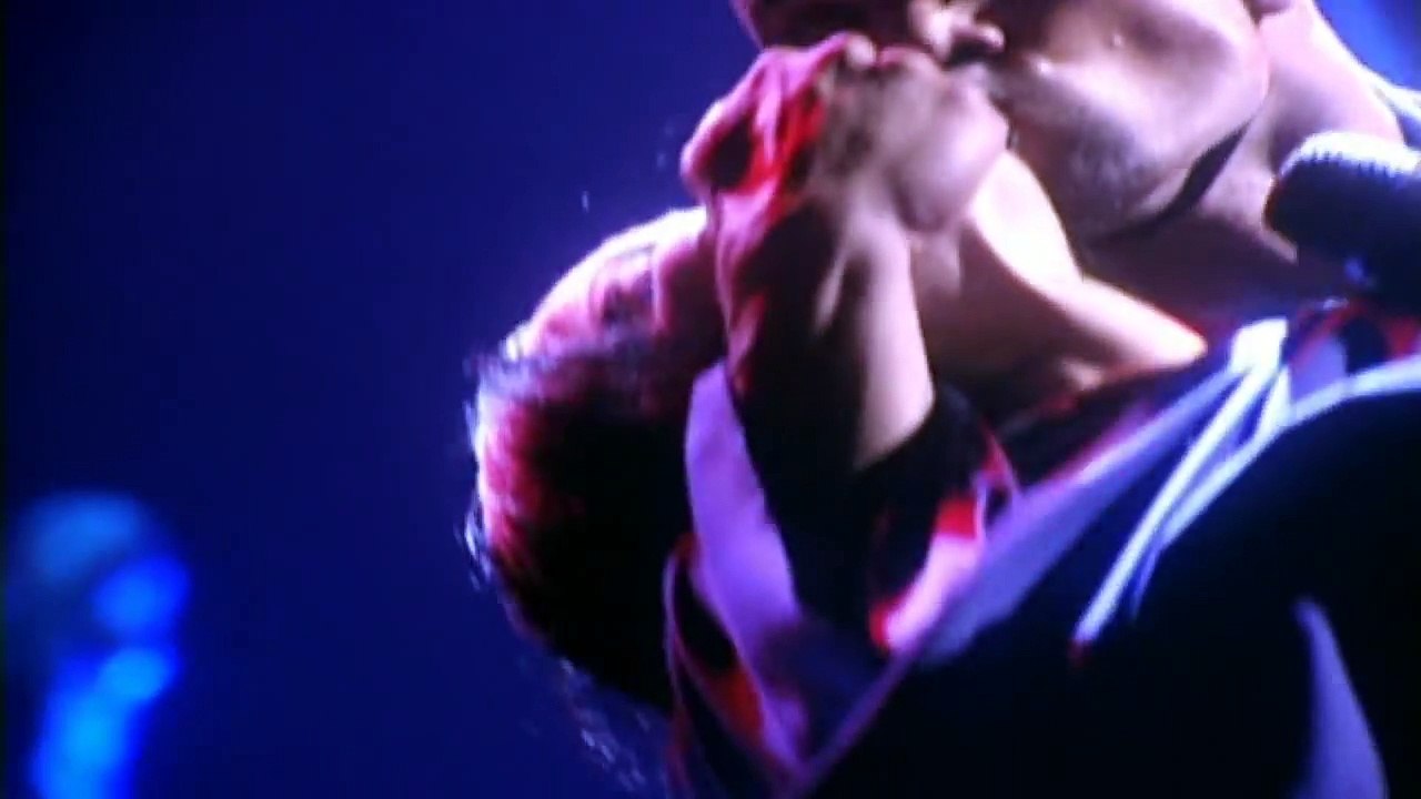 8 MADONNA Nobody's Perfect (Drowned World Tour) 2001