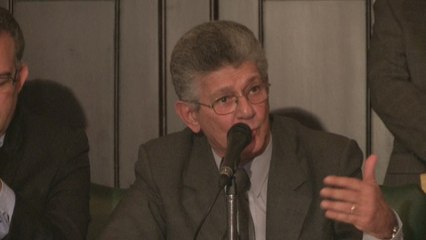 Ramos Allup es denunciado ante la Fiscalía por "traición a la patria"