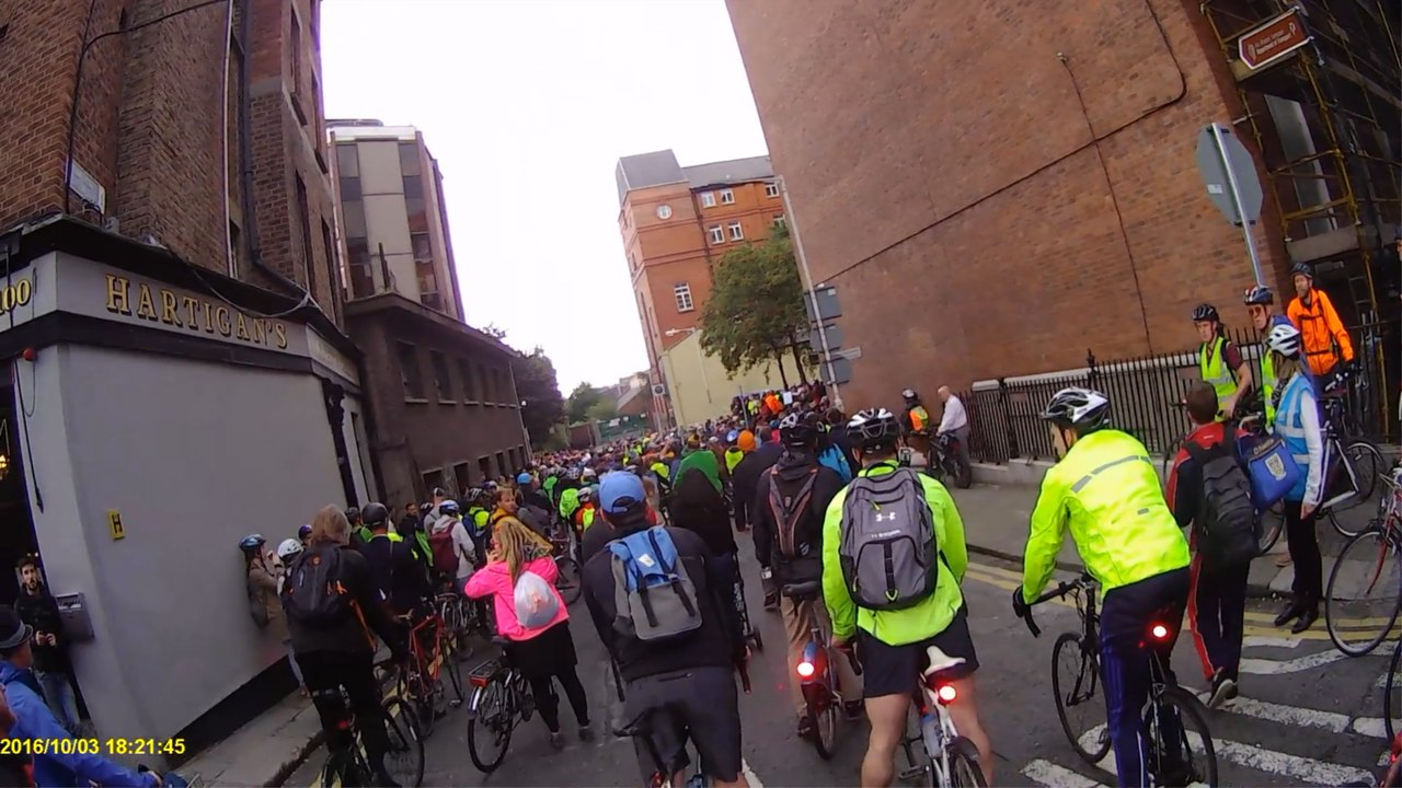 2016-10-03_CycleProtest