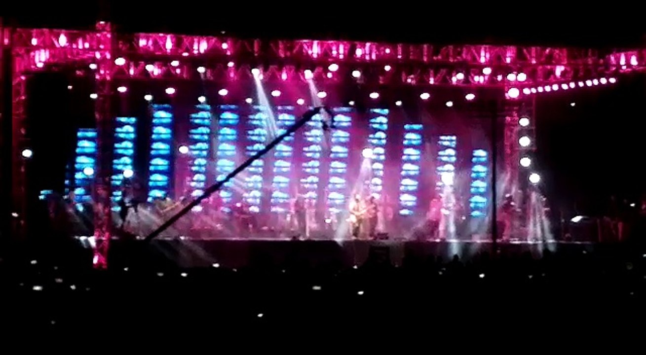 Arijit Singh Chahun Main Ya Naa At Baroda