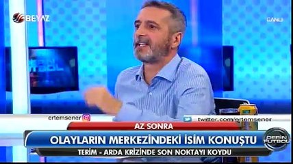 Sinan Engin Çakar'a kızıp elindeki kalemi kırdı