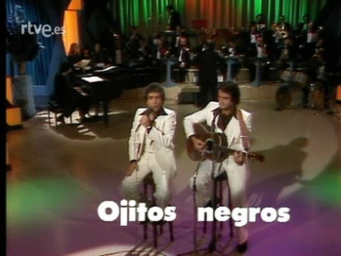 Duo Dinamico - Esos Ojitos Negros