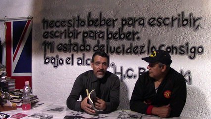 por los caminos de dios, con: Textosterona/ playeras literarias