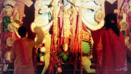 DHAK BAJA KASHOR BAJA Video Song    Shreya Ghoshal    Jeet Gannguli    Durga Puja Special Songs 2016