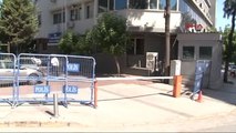 İzmir'de Ege Üniversitesi'ne Fetö Operasyonu; 16 İlde 19 Kişi Gözaltında