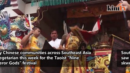 Extreme body piercing on display at Thai vegetarian festival